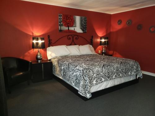 Blue Ridge Motel - photo 8
