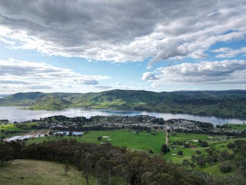 The Gatta Inn — 4-Star Luxury Hotel in Tallangatta, Australia