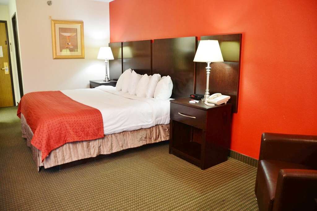 Country Hearth Inn & Suites Kenton - photo 10