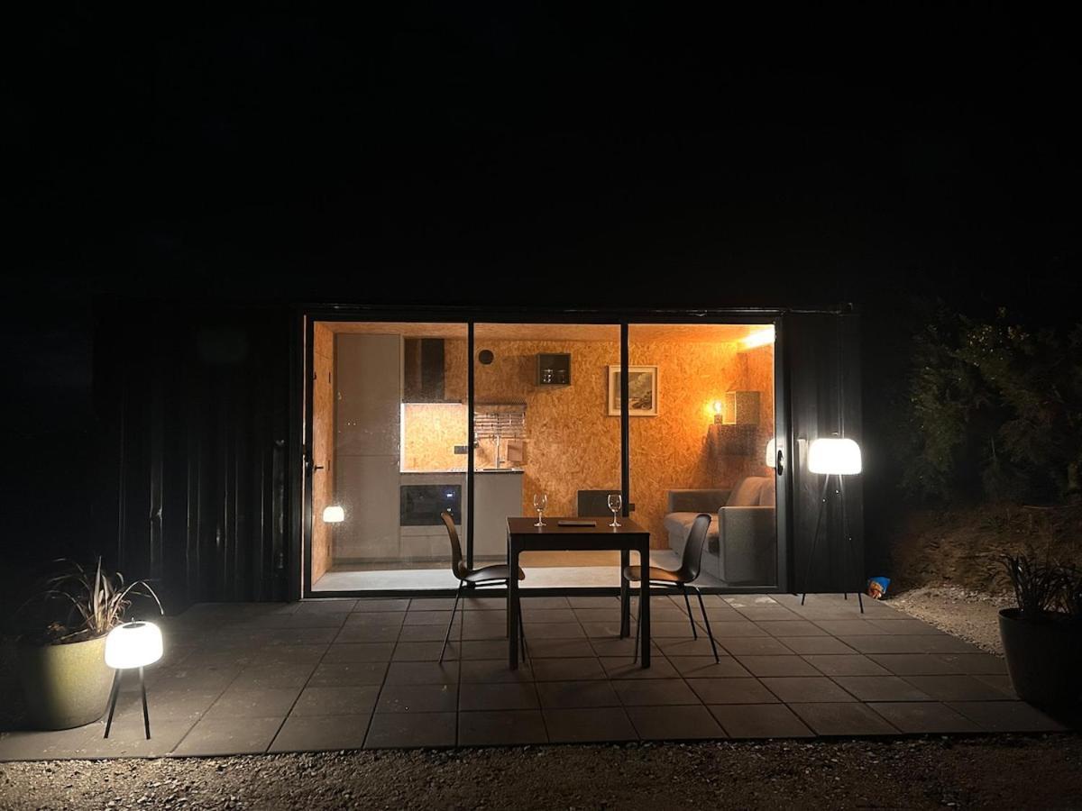 The 9 Acre - last minute hotel in Unknown City