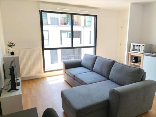 Studio Recent Proche de Paris - last minute hotel in Draveil