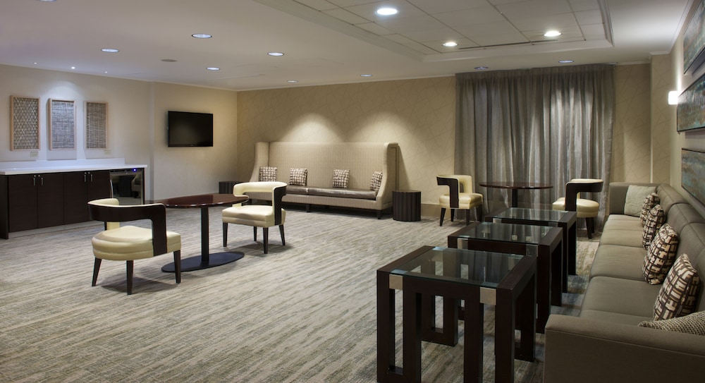 Fairfax Marriott at Fair Oaks - photo 3