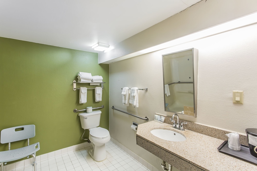 Studio 6 Suites Knoxville TN Downtown - photo 14