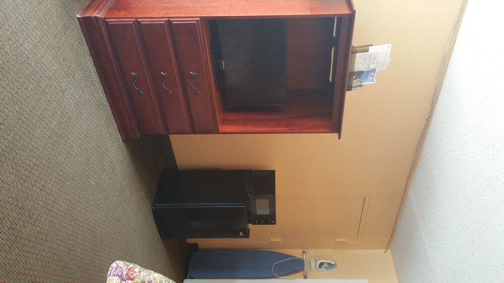 Sunbelt Lodge Motel - photo 8