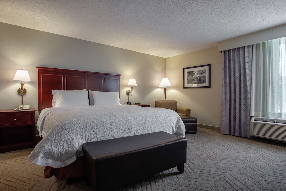Hampton Inn & Suites Williamsburg Richmond Rd. - photo 13