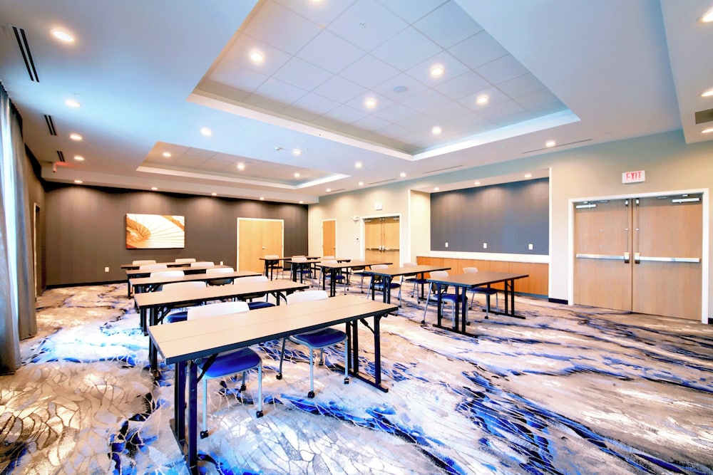 Fairfield Inn & Suites by Marriott Dallas Cedar Hill - photo 25
