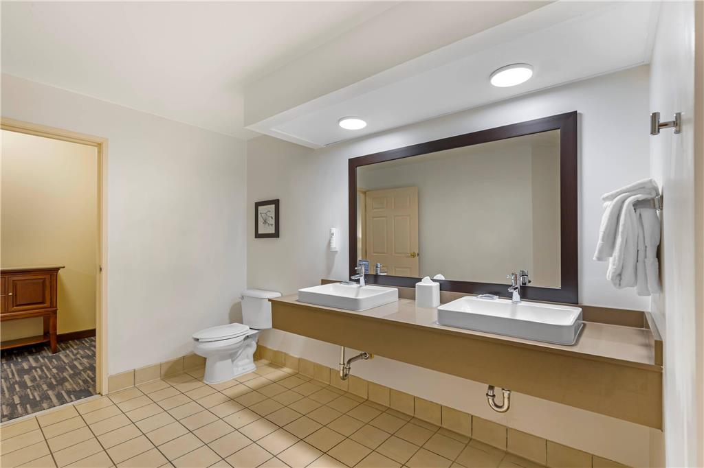 Country Inn & Suites by Radisson Des Moines West IA - photo 16