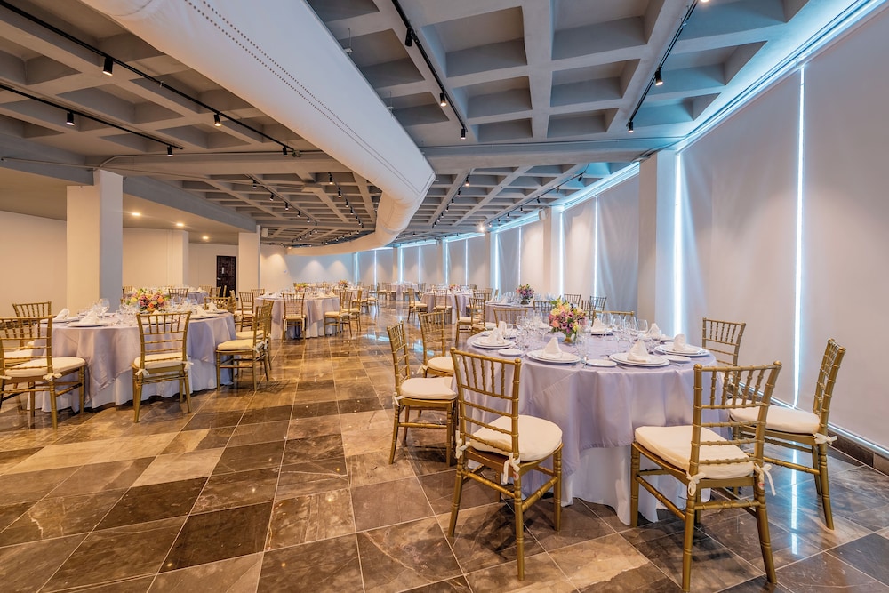 Indoor wedding