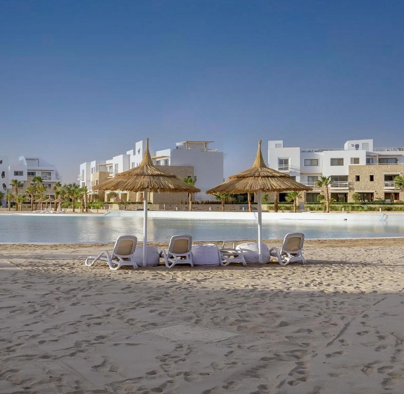 EL Gouna Swan Lake Apartment — 4-Star Luxury Hotel in Hurghada, Egypt