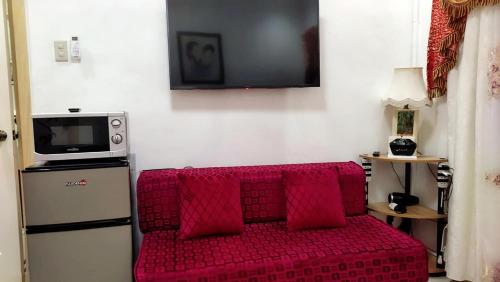 Affordable Spacious Bedroom & Bathroom near DVO Airport — 4-Star Luxury Hotel in Davao, Philippines