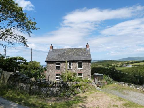 Gwarcwm Uchaf — 4-Star Luxury Hotel in Machynlleth, United Kingdom