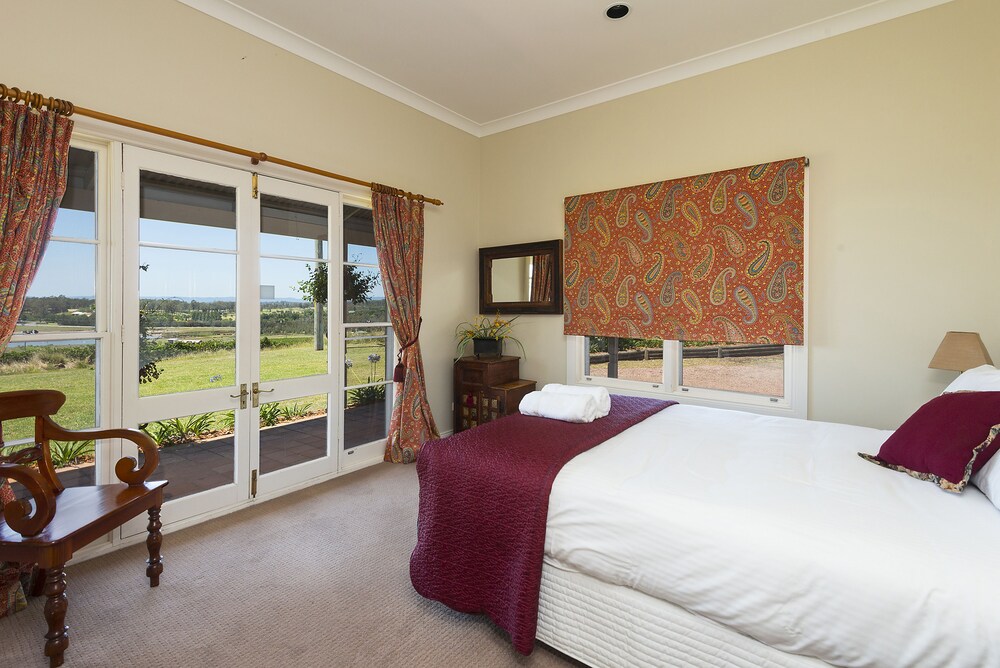Holman Estate — Cessnock — photo 5