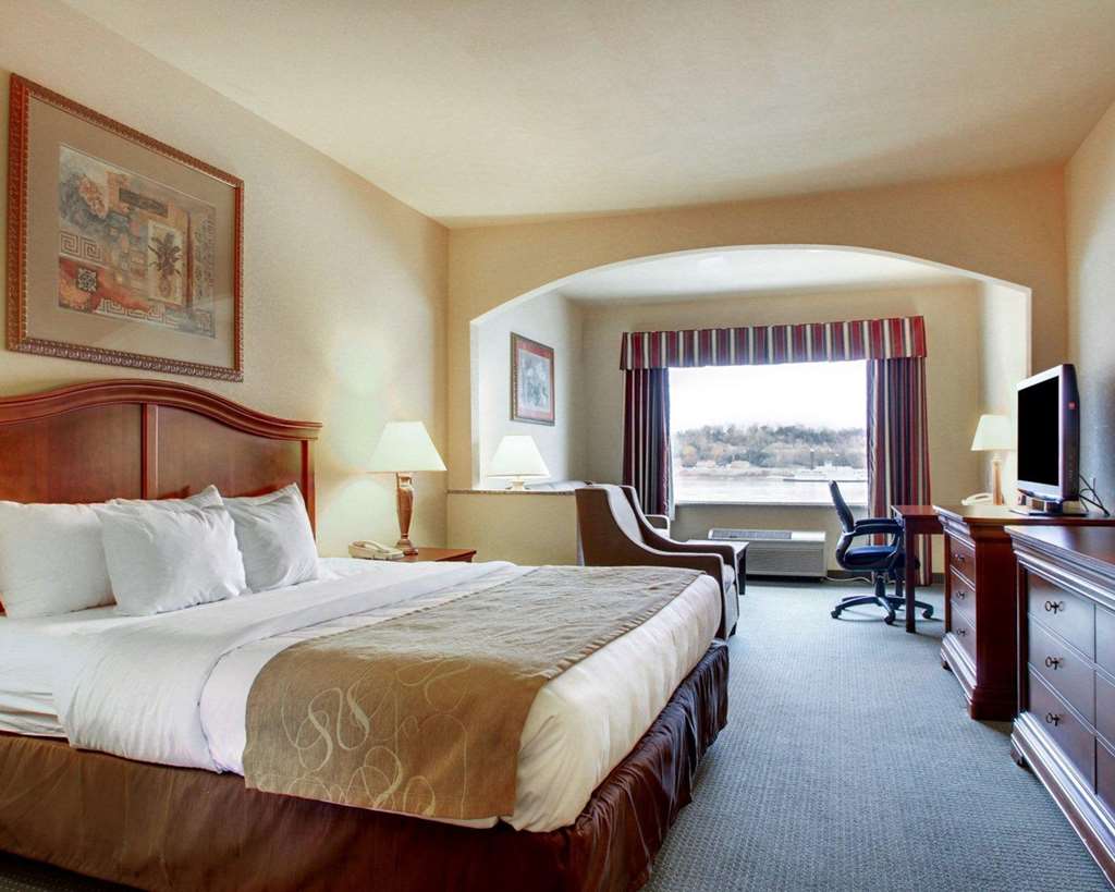 Clarion Suites Vidalia Riverfront - photo 14