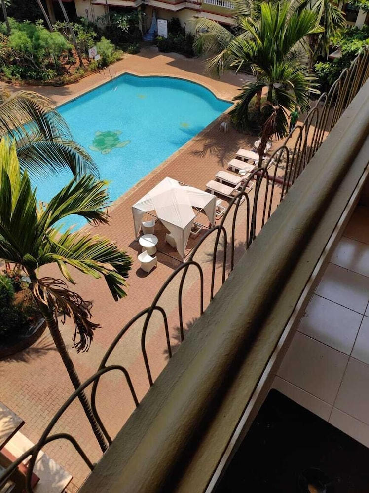 Vistar Holidays — 4-Star Luxury Hotel in Candolim, India