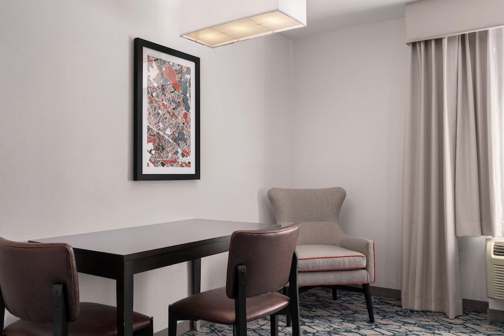 Homewood Suites by Hilton Boston Cambridge Arlington MA - photo 33