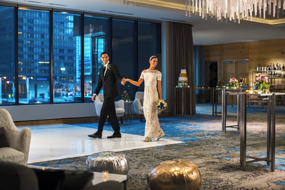 Renaissance Chicago Downtown Hotel - photo 93