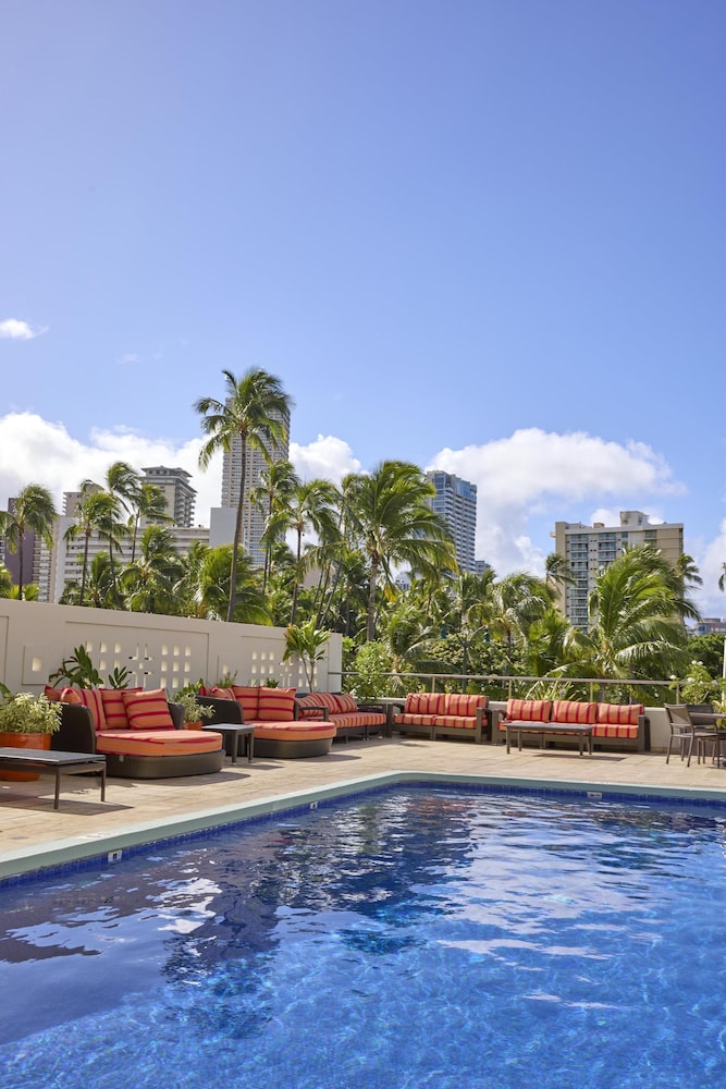 DoubleTree by Hilton Hotel Alana Waikiki Beach - photo 59