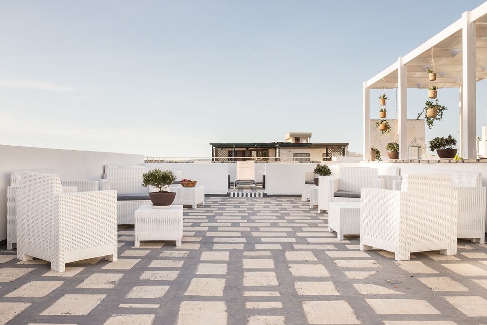 Faro Bianco Gallipoli — 4-Star Luxury Hotel in Gallipoli, Italy