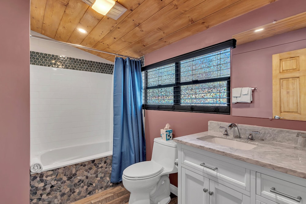 Idyllwild Inn - photo 229