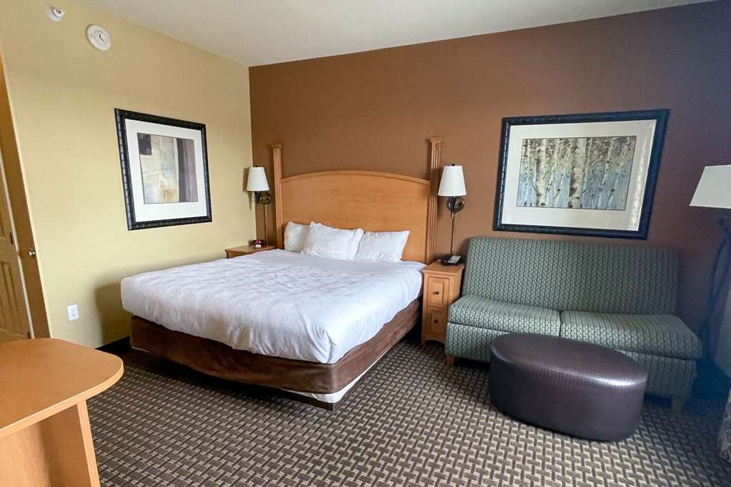 MainStay Suites Williston - photo 13