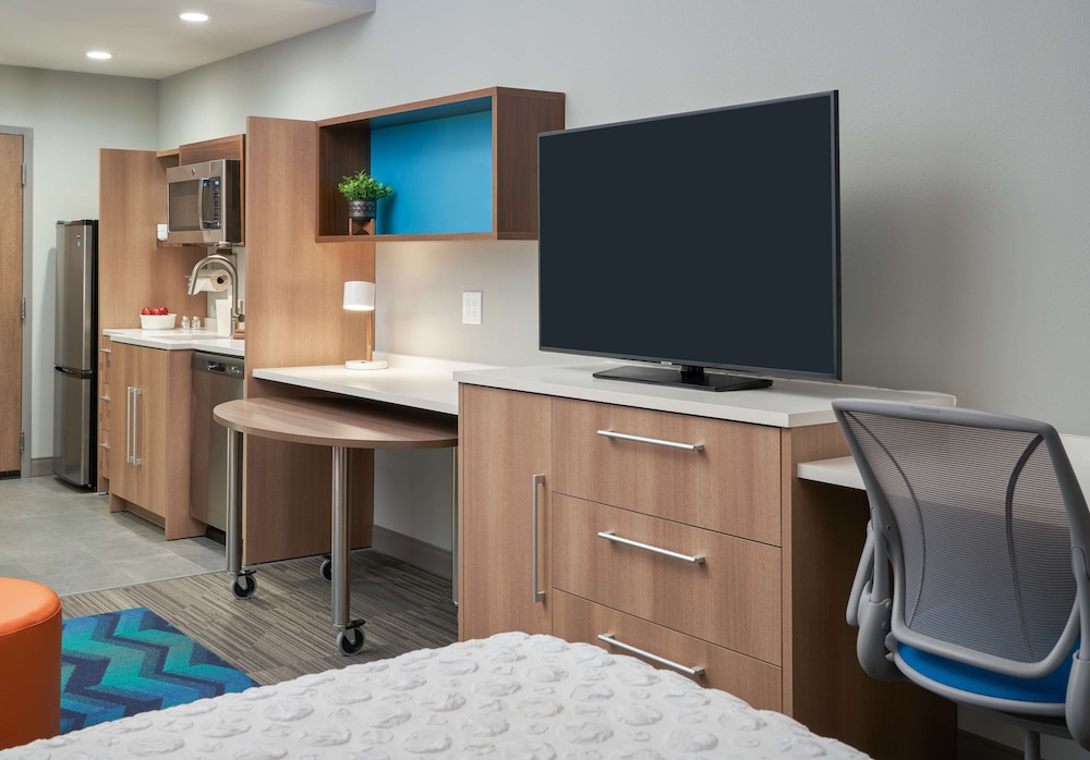 Home2 Suites by Hilton Pompano Beach Pier - photo 20