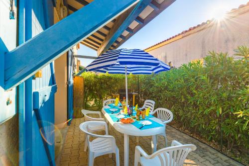 Lagrange Vacances Les Maisonnettes — hotel in Villelongue-De-La-Salanque