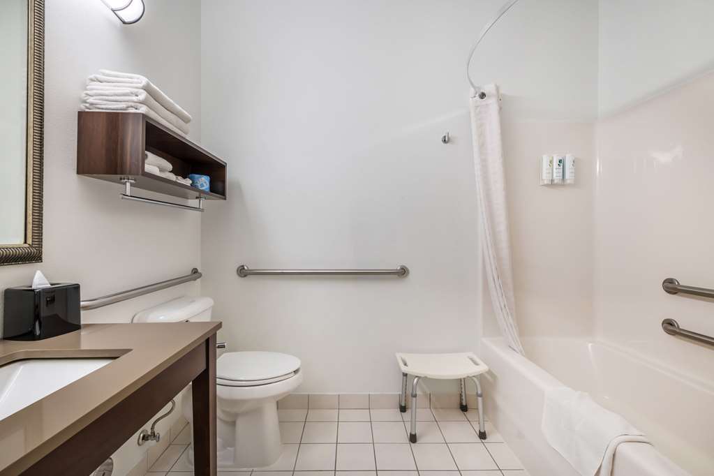 Country Inn & Suites by Radisson Watertown SD - photo 17