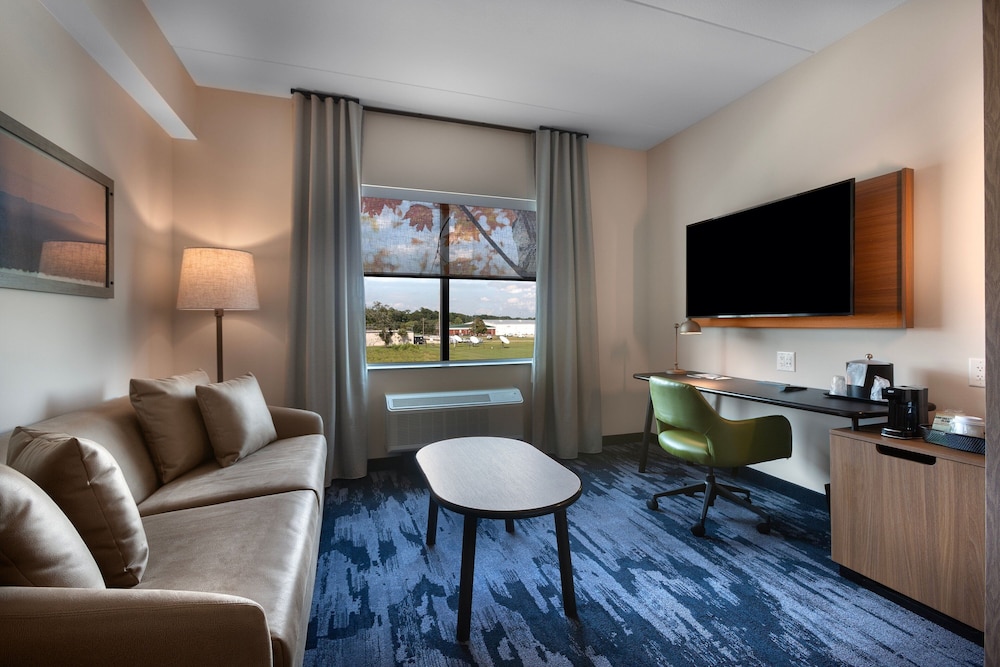 Fairfield Inn & Suites By Marriott Coastal Carolina Conway - photo 13
