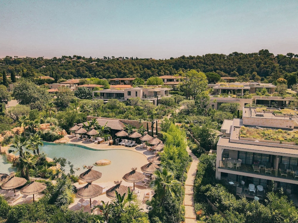 Le Domaine du Mas de Pierre - carbon neutral hotel in Saint-Paul-De-Vence