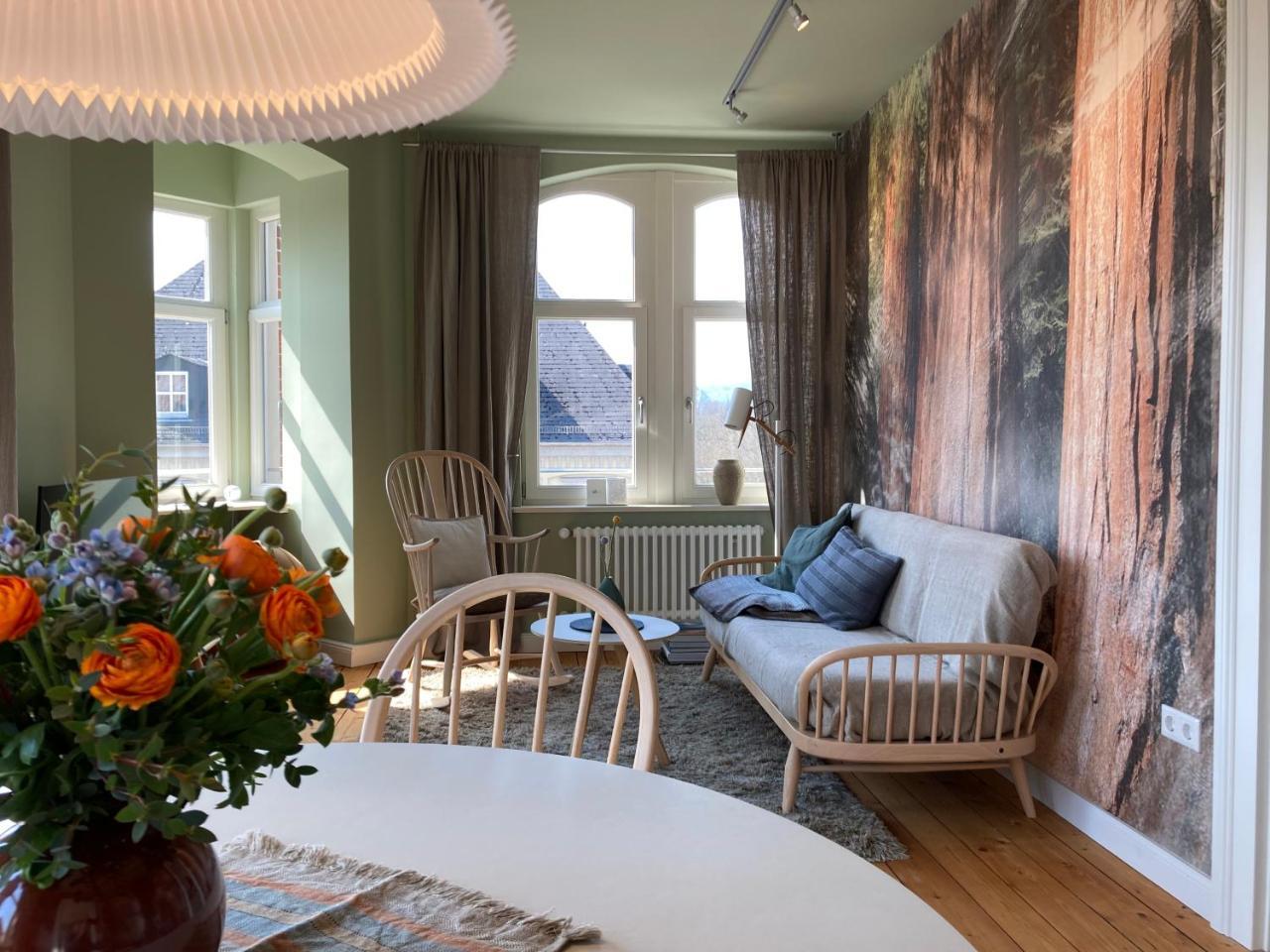 RaumAusbeute Design Apartment NaturRaum — 4-Star Luxury Hotel in Detmold, Germany