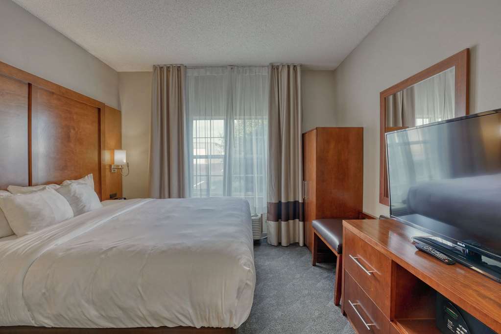 Comfort Suites Appleton Airport - photo 30