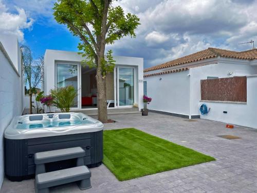Apartamento Klandestina Ole Solutions — 4-Star Luxury Hotel in Conil De La Frontera, Spain