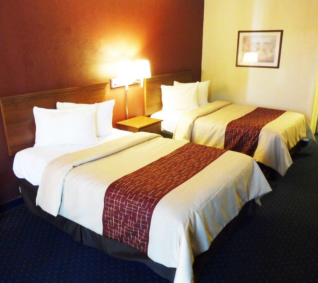 Ramada Fredericksburg South - photo 10