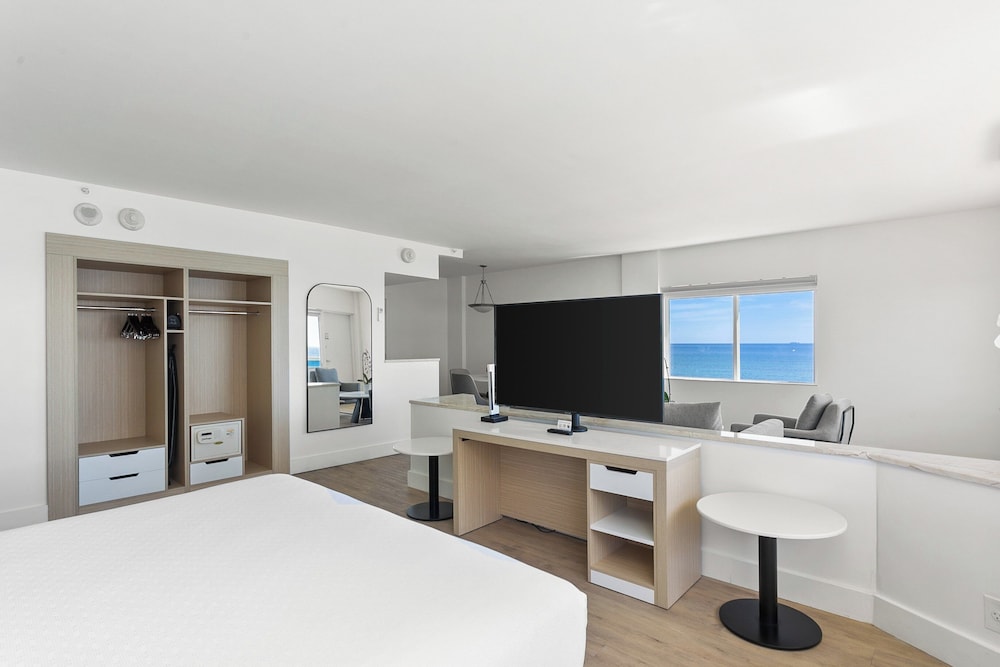 Ocean Sky Hotel and Resort - photo 18