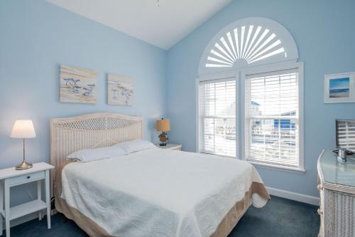 Sea Glass by Oak Island Accommodations - photo 25
