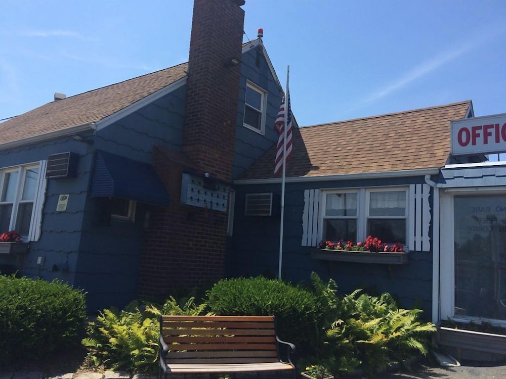 Mayflower Motel Milford - photo 26