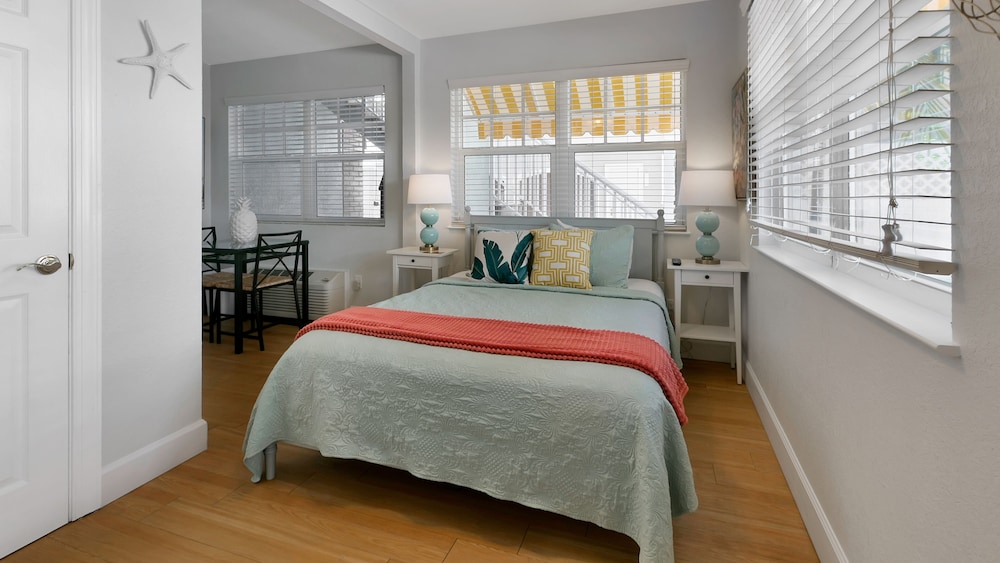 Coconut Inn - photo 21