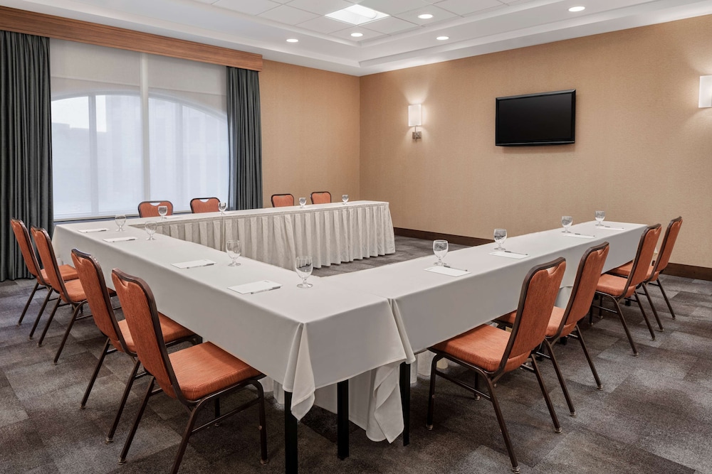 Hilton Garden Inn Minneapolis Downtown - photo 45