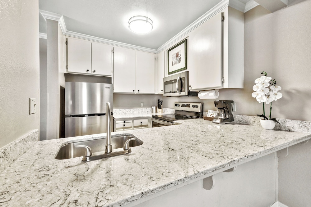 Forest Suites Resort at the Heavenly Village - photo 35