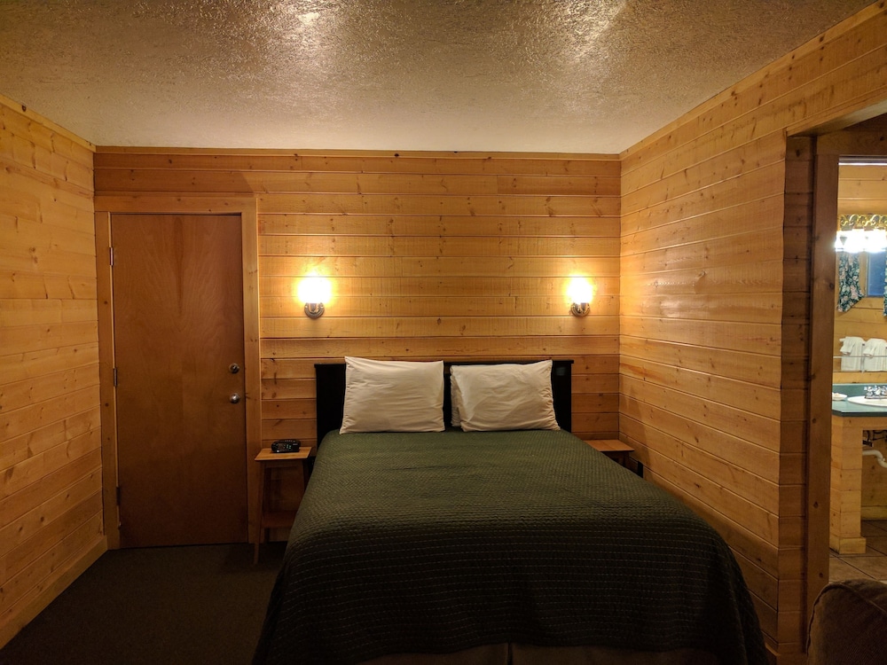 Emerald Forest Cabins - photo 23
