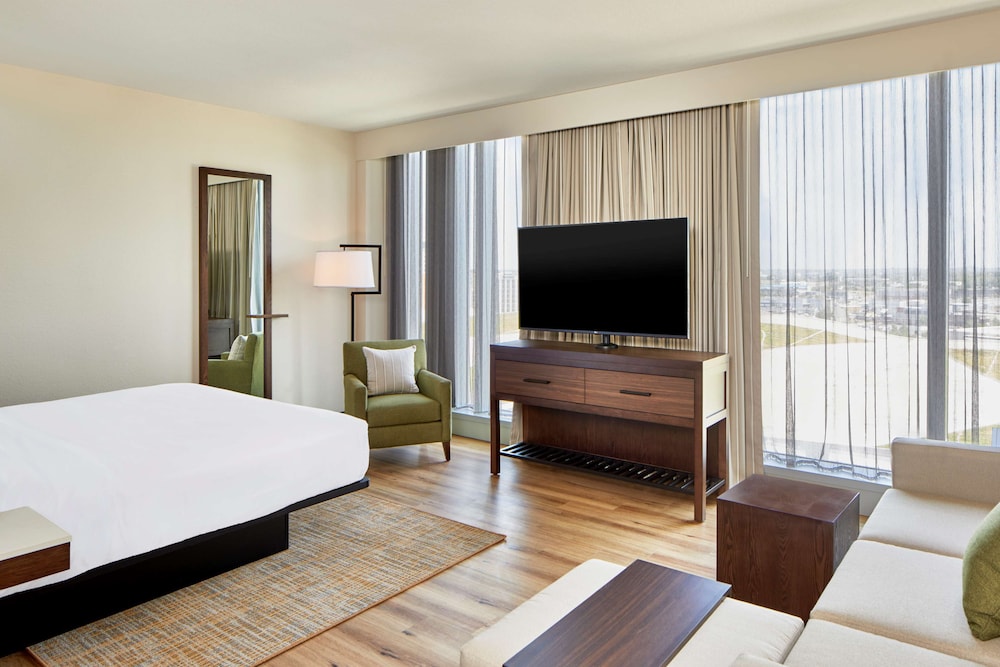 Embassy Suites by Hilton Nashville Downtown - photo 49