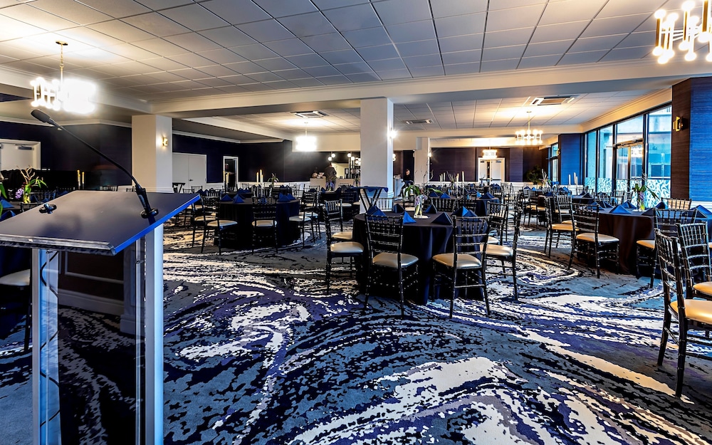 Holiday Inn Lancaster by IHG - photo 67