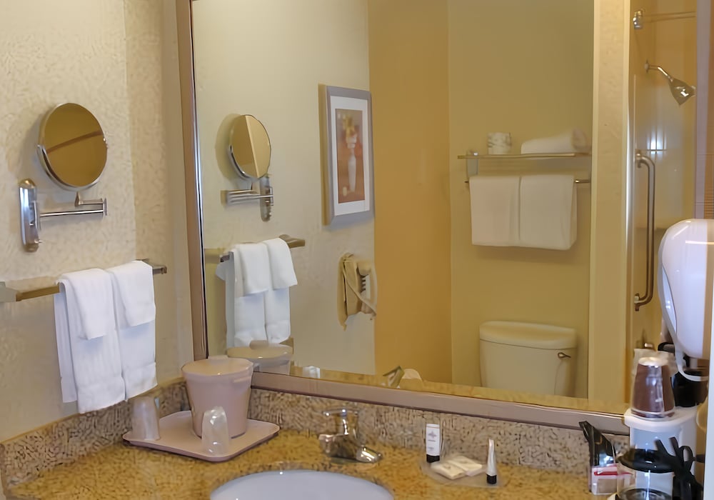 Fairfield Inn & Suites by Marriott Augusta Washington Rd. I 20 - photo 7