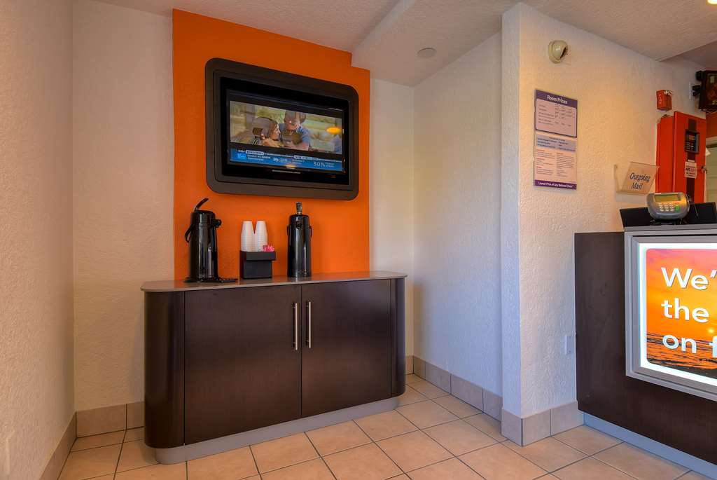Motel 6 Rowland Heights CA Los Angeles Pomona - photo 22