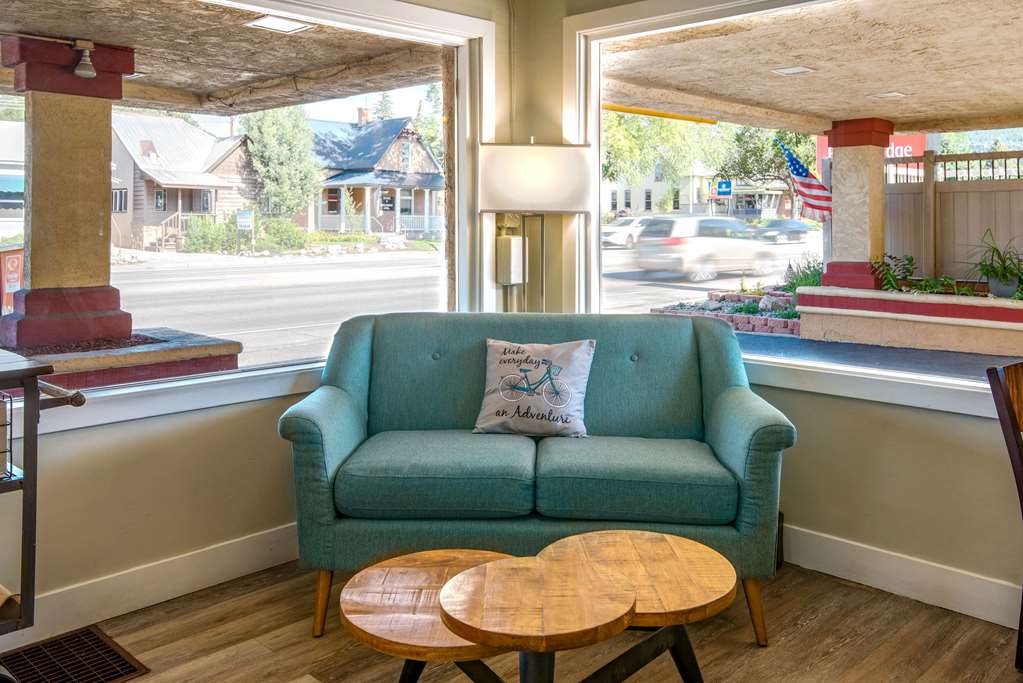 Econo Lodge Inn & Suites Durango - photo 7