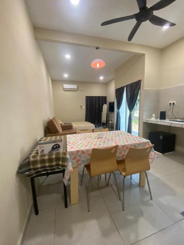 Simply Studio Hotel Parit Raja in Batu Pahat, Malaysia