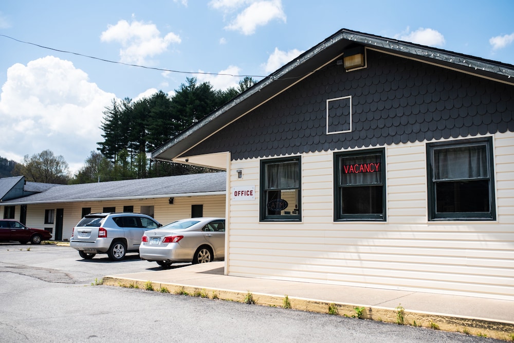 Summers Inn - photo 15