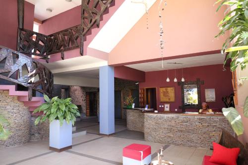 Hôtel Sarimanok — Unknown City — photo 5