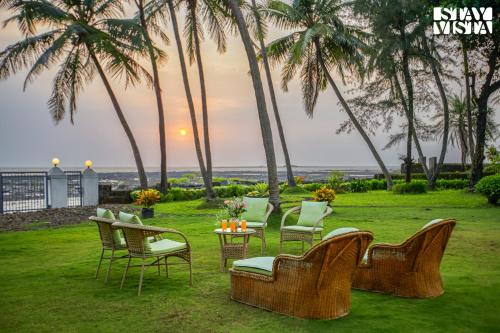 StayVista's Villa Bharat Beachfront serenity with A spacious lawn