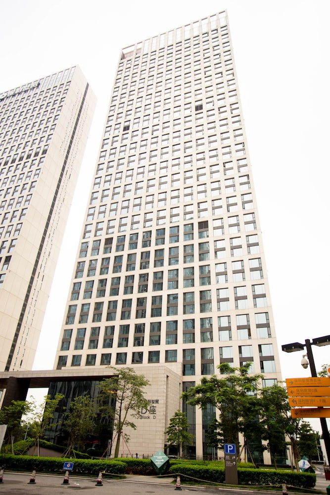 Guangzhou Xing Yi International Apartment Poly World Branch — 4-Star Luxury Hotel in Guangzhou, People's Republic of China